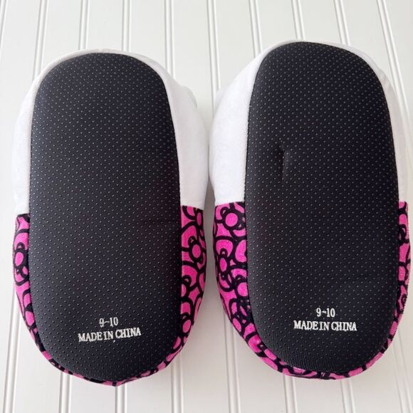 Hello Kitty Embroidered 3D Velour Slippers for Women - Size 9-10 - Picture 2 of 2